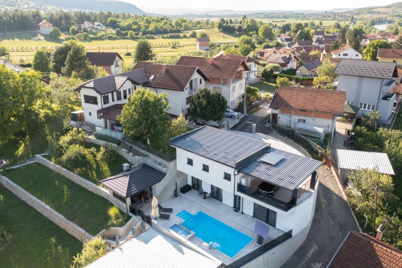 Kula * Bihać